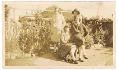 Photograph - SIMPSON FAMILY COLLECTION: PHOTO OF GROUP OF WOMEN, 28th November, 1928