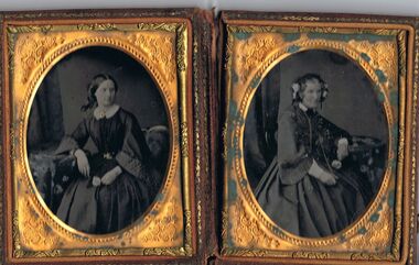 Photograph - PORTRAIT - 2 WOMEN - AMBROTYPE