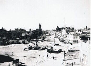 Photograph - CHARING CROSS INTERSECTION, BENDIGO. 1958, 1958