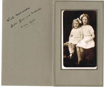 Photograph - UNKNOWN FAMILY COLLECTION: PHOTOGRAPH, 1935