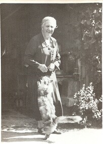 Photograph - PETHARD COLLECTION: PORTRAIT LADY AND CAT