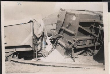 Photograph - TRAIN DERAILMENT COLLECTION: 1961 SEA LAKE VICTORIA, Sunday June 1961