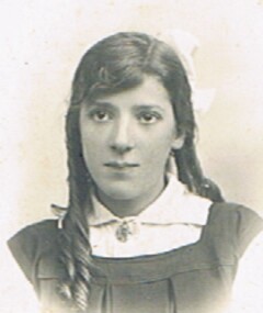 Photograph - GILBERT RULE COLLECTION: PHOTO OF GLADYS RULE