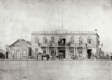Photograph - SYMONDS' CRITERION FAMILY HOTEL BENDIGO, 1861 ?