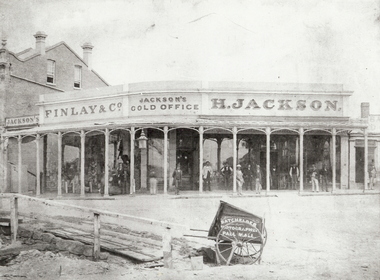 Photograph - JACKSON'S GOLD OFFICE, VIEW POINT, BENDIGO - 1861?, 1860's ?