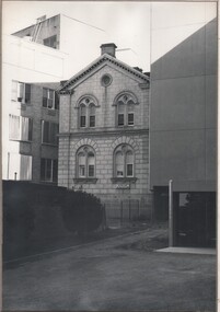 Photograph - BENDIGO HOSPITAL