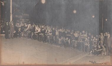 Photograph - GROUP PHOTO OF CYCLISTS/SUPPORTERS, early 1920's ?