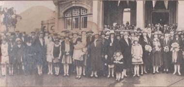 Photograph - GROUP PHOTO OUTSIDE EAGLEHAWK TOWN HALL, 1920's ?