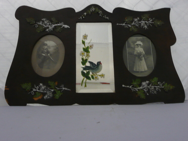 Photograph - PHOTO OF MABEL HOPKINSON & BILLIE THOMPSON, 1916 - 1918