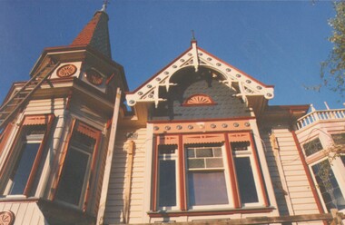Photograph - THE EYRIE, QUARRY HILL