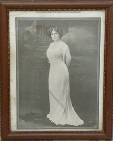 Photograph - PHOTO OF MISS AMY CASTLES, 1899