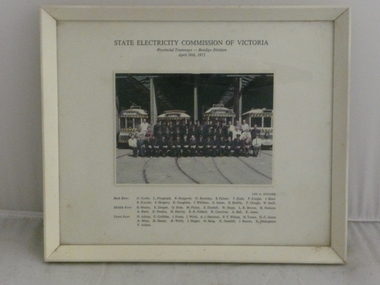Photograph - BENDIGO TRAMWAY STAFF, 16/04/1972
