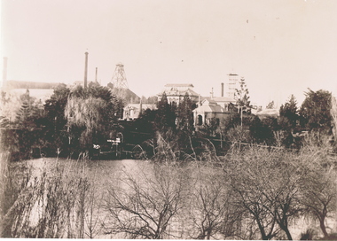Photograph - OLD CHUM MINE, 1900's