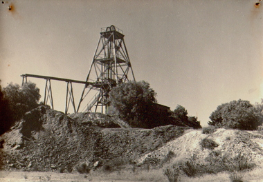 Photograph - CENTRAL NELL GWYNNE MINE, c.1960
