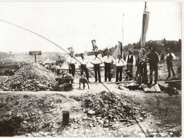 Photograph - COATH'S VICTORIA MINE, BENDIGO, c.1852