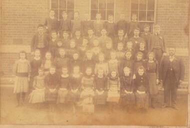 Photograph - EAGLEHAWK STATE SCHOOL, 1902 - 10?