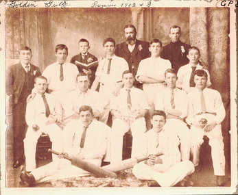 Photograph - GOLDEN GULLY CRICKET CLUB - PREMIERS 1902 / 1903, 1902/03