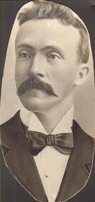 Photograph - PICTURE OF RICHARD HENRY WEARNE, pre 1913