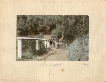 Photograph - LOVER'S WALK, COWES