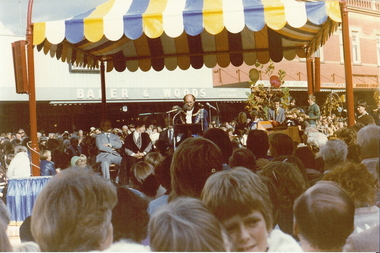 Photograph - HARGREAVES MALL, OPENING 1982, 13 May 1982