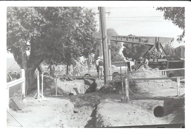 Photograph - BASIL MILLER COLLECTION: WORKSITE