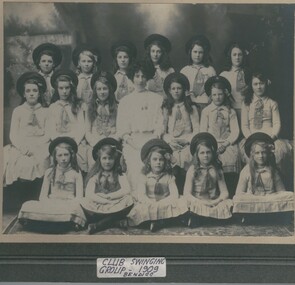 Photograph - CLUB SWINGING GROUP 1909, 1909