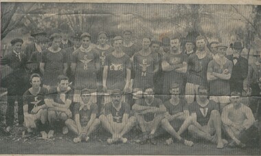 Photograph - BENDIGO AND EAGLEHAWK HARRIERS, SPORTS GROUP