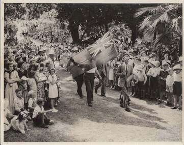 Photograph - BENDIGO CENTENARY COLLECTION: PARADE PHOTOGRAPH, 1951