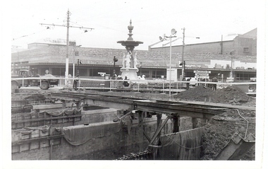 Photograph - BASIL MILLER COLLECTION: CHARING CROSS BRIDGEWORK