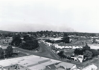 Photograph - BENDIGO RAILWAY STATION: AERIAL VIEW, 1995