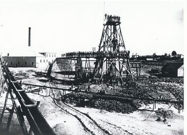 Photograph - GARDEN GULLY CLAIM
