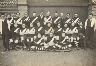 Photograph - BENDIGO EAST  FOOTBALL CLUB 1919, 1919