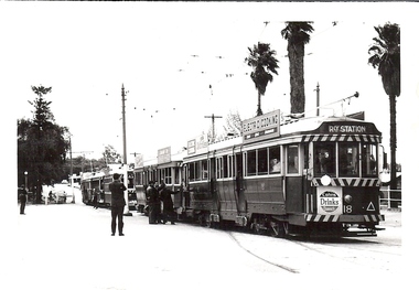 Photograph - BASIL MILLER COLLECTION: 4 TRAMS, EAGLEHAWK