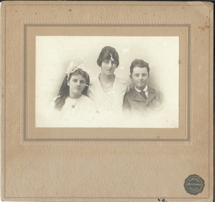 Photograph - MOTHER AND CHILDREN, 1920s