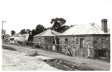 Photograph - HARVEY TOWN: EAGLEHAWK, 1969
