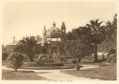 Photograph - QUEEN VICTORIA GARDENS: BENDIGO, early 1900's ?