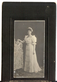 Photograph - FEMALE ADULT, 1910 - 1918 ?