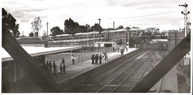Photograph - BASIL MILLER COLLECTION: TRAMS - CAVALCADE OF TRAMS MITCHELL STREET, BENDIGO, BENDIGO RAILWAY STATION, 1960's ?