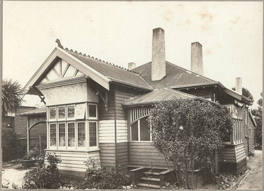 Photograph - T C WATTS & SON - 36 HOPPER STREET, 1927