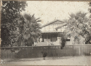 Photograph - T C WATTS & SON COLLECTION:  BENDIGO HOUSE, 1927