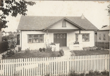 Photograph - T C WATTS & SON COLLECTION: CARPENTER STREET, BENDIGO, 1927