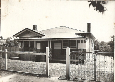 Photograph - T C WATTS & SON COLLECTION:  LANGSTON STREET, BENDIGO, 1927