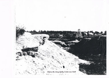 Photograph - LONG GULLY HISTORY GROUP COLLECTION: BEFORE LONG GULLY ESTATE WAS BUILT