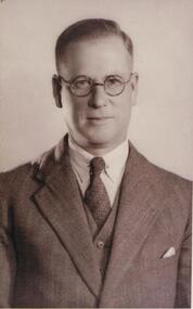 Photograph - LA TROBE UNIVERSITY BENDIGO COLLECTION: MR. GEORGE MILLS