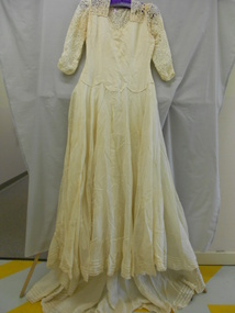 Clothing - HELEN MUSK COLLECTION: CREAM WEDDING DRESS