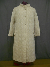 Clothing - AILEEN AND JOHN ELLISON COLLECTION: CRIMPLENE COAT BY GINA OF MELBOURNE: PART OF ENSEMBLE WITH 11400.520, 1950s