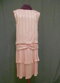 Clothing - BARBARA JOHNSON COLLECTION: PINK WEDDING DRESS, 26.1.1985