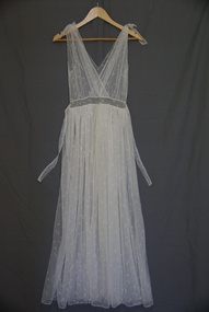Clothing - HANRO COLLECTION: NIGHTGOWN, 1960s - 1970s