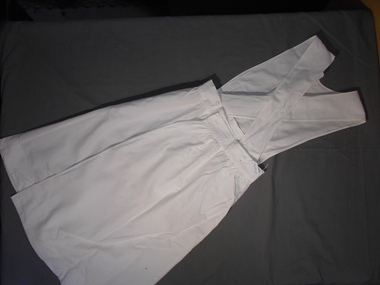 Clothing - AILEEN AND JOHN ELLISON COLLECTION: WHITE COTTON NURSE'S APRON, 1960's