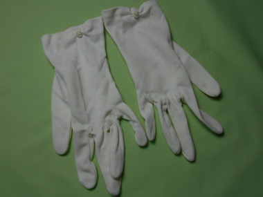 Clothing - AILEEN AND JOHN ELLISON COLLECTION: LADIES SHORT WHITE NYLON GLOVES, 1950's